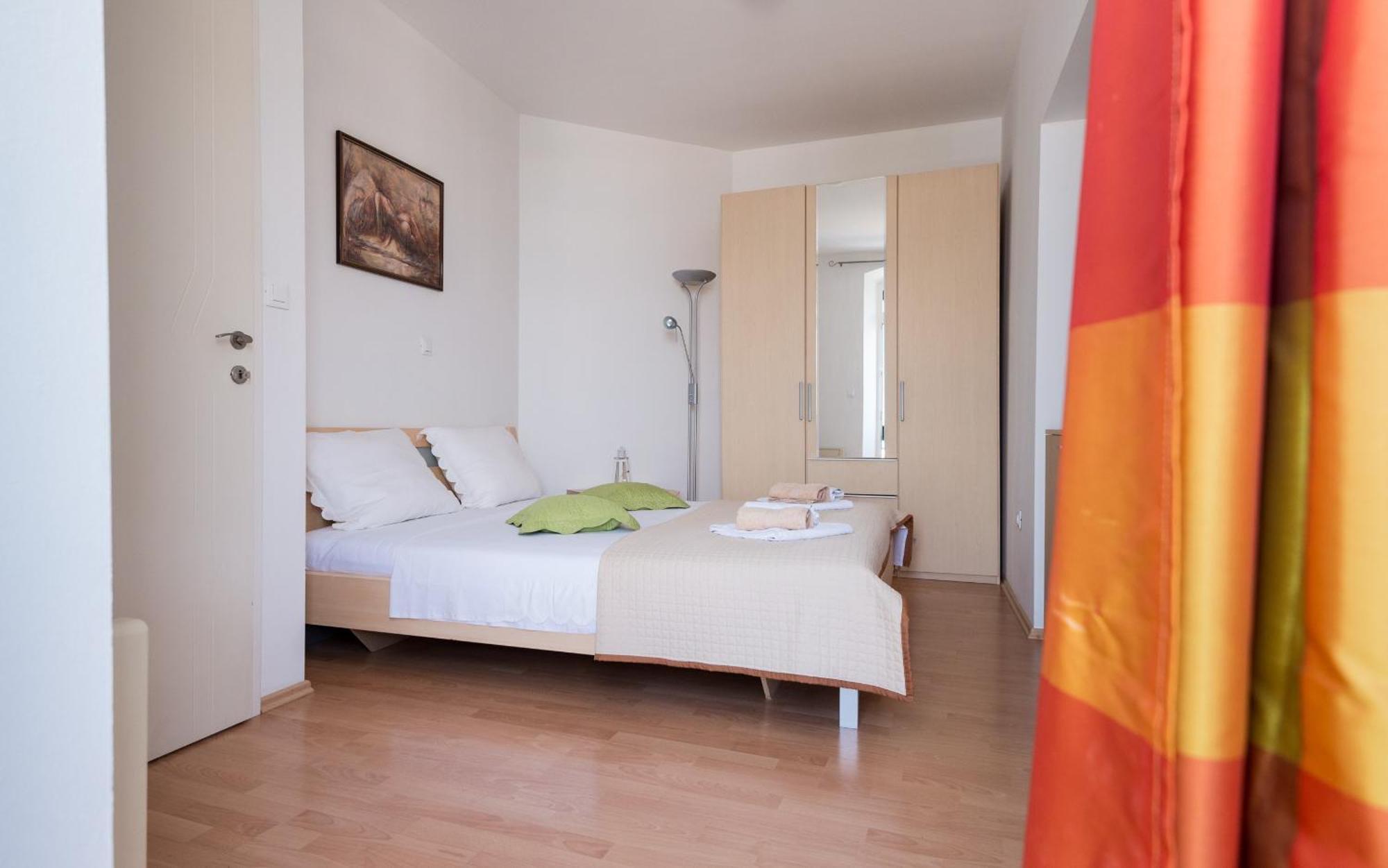 Apartments La Vitta - Ante I Matija Макарска Номер фото